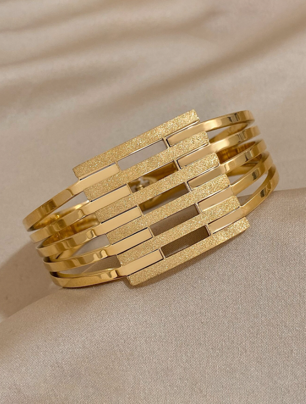 Braccialetti In Acciaio Inossidabile Grossi Colore Oro Per Donne