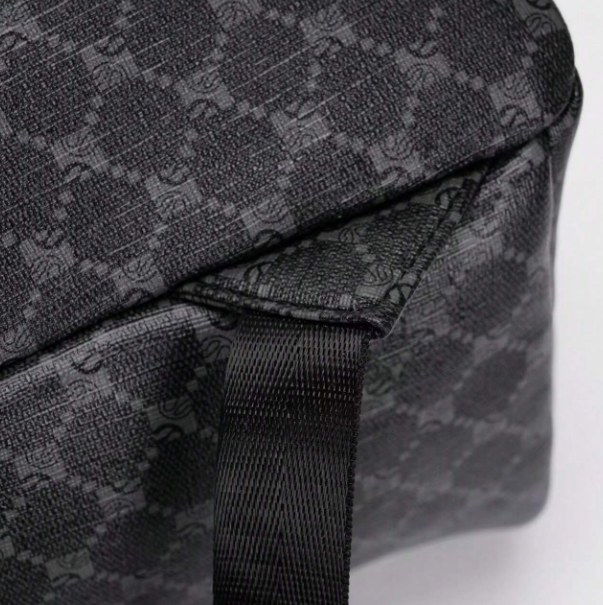 Nuovo zaino con design a bocca di squalo, borsa da pendolare alla moda europea e americana