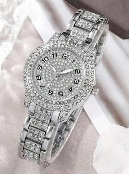 Orologio al quarzo in argento alla moda con numeri romani pieni di diamanti